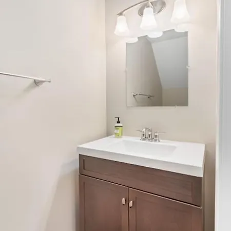 Appartement Stylish And Cozy 1-Br Détroit Extérieur photo
