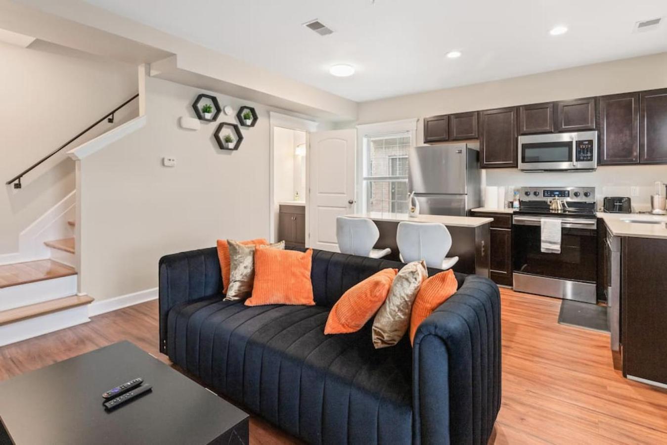 Stylish And Cozy 1-br Appartement